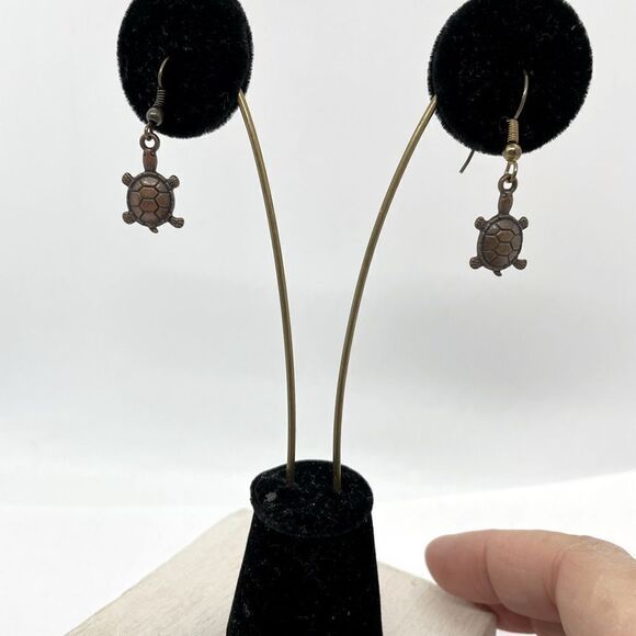 Turtle Antique Bronze Dangling Earrings Handcrafted Nautical Sea-life Coastal - Picture 5 of 9